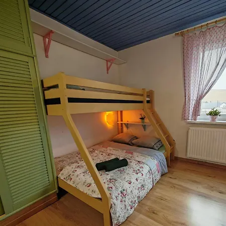 Juliana Family Tatras *